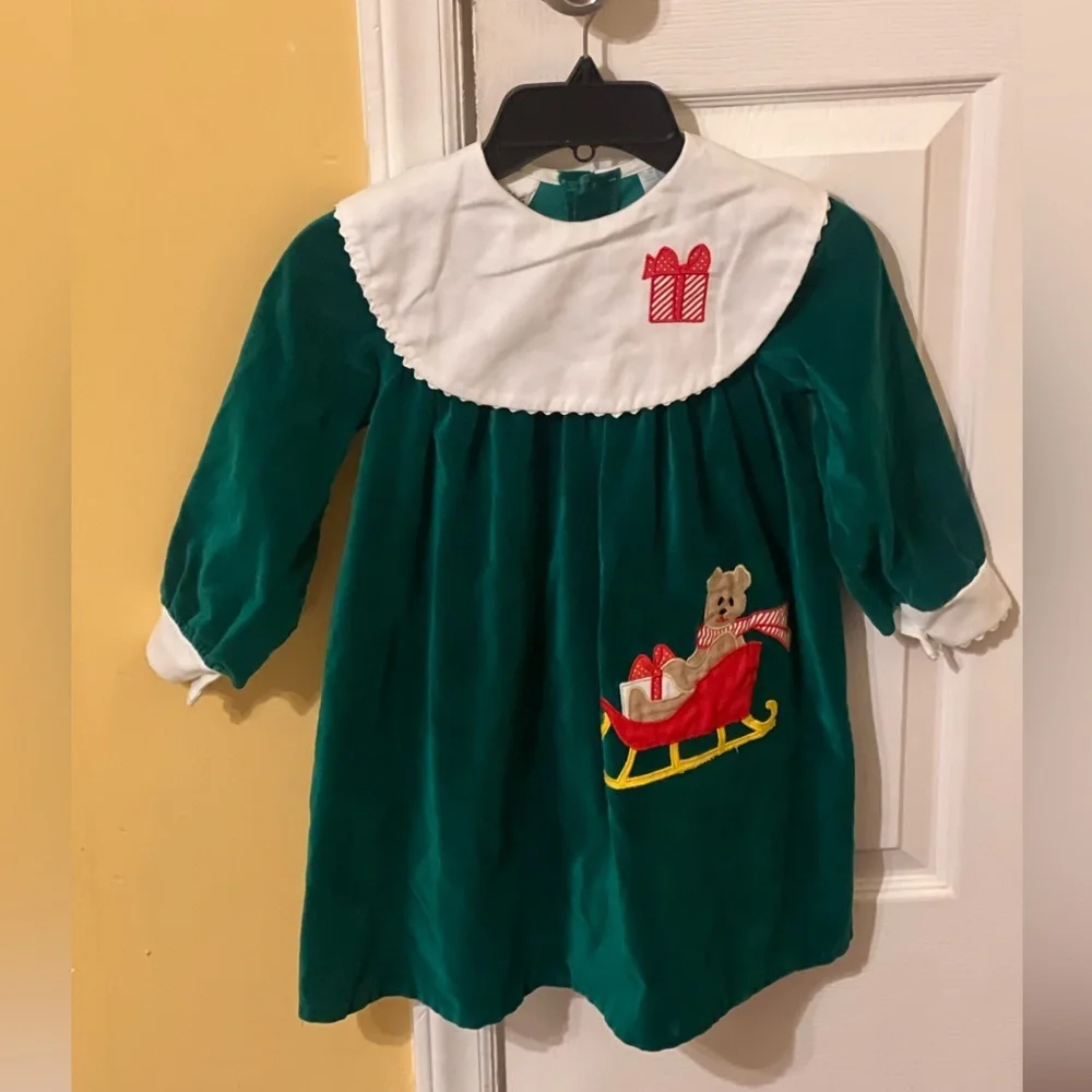 Samara vintage green velvet or corduroy baby girl's Christmas dress Sz 3-4